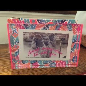 Lilly Pulitzer acrylic photo frame, NWT